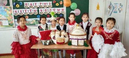 ✨✨✨”ҰЛЫ КҮНІ ҰЛЫСТЫҢ,БАСЫ БОЛСЫН ЫРЫСТЫҢ!”✨✨✨ Шымкент қаласы білім басқармасына қарасты 1️⃣2️⃣7️⃣жалпы орта білім беретін мектебінде ҰЛТТЫҚ ТӘРБИЕ бағ
